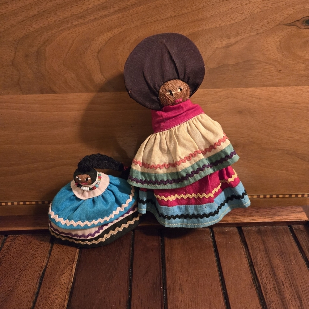 Vintage Seminole Handmade Straw Dolls